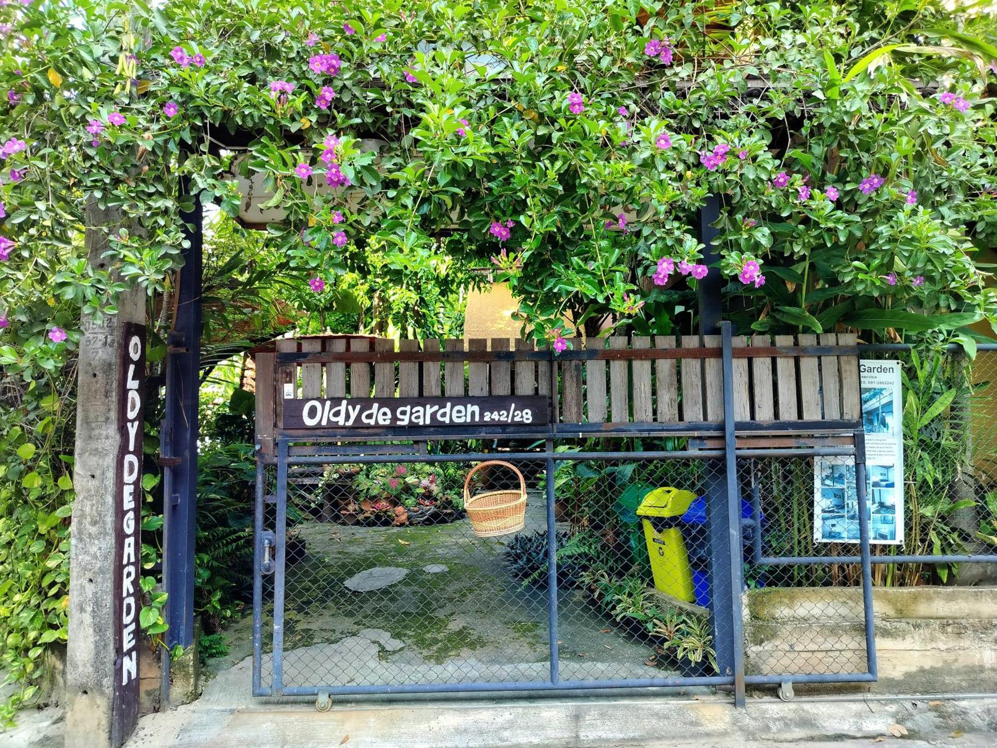Oldy De Garden Aparthotel Csiangmaj Kültér fotó